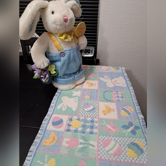 Light Up Easter Bunny & Table Runner - Picture 1 of 4